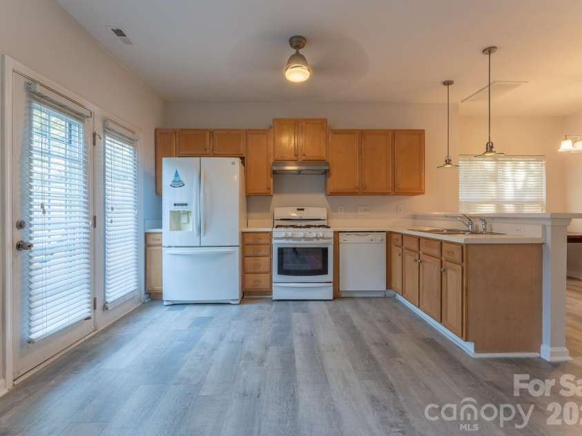 227 Township Drive, Fort Mill, SC 29715.  MLS# CAR4417161, YatesRealty ID 49820. 