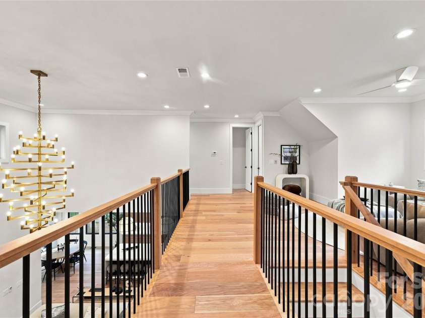 4647 General Pershing Drive, Charlotte, NC 28209.  MLS# CAR4415827, YatesRealty ID 49823. 