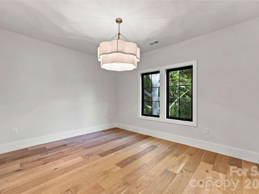 4647 General Pershing Drive, Charlotte, NC 28209.  MLS# CAR4415827, YatesRealty ID 49823. 