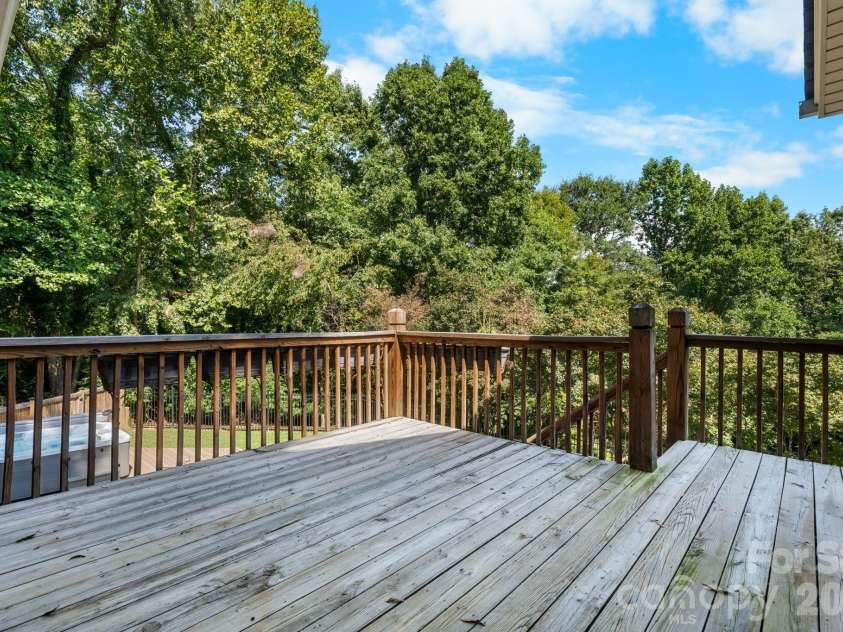 250 36th Avenue, Hickory, NC 28601.  MLS# CAR4413702, YatesRealty ID 49825. 