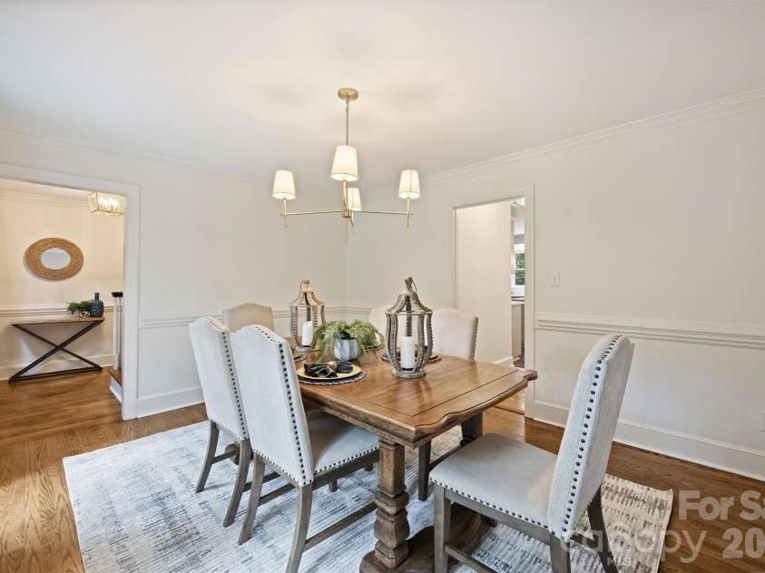 9809 Providence Forest Lane, Charlotte, NC 28270.  MLS# CAR4415159, YatesRealty ID 49826. 