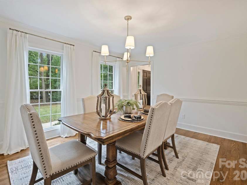 9809 Providence Forest Lane, Charlotte, NC 28270.  MLS# CAR4415159, YatesRealty ID 49826. 