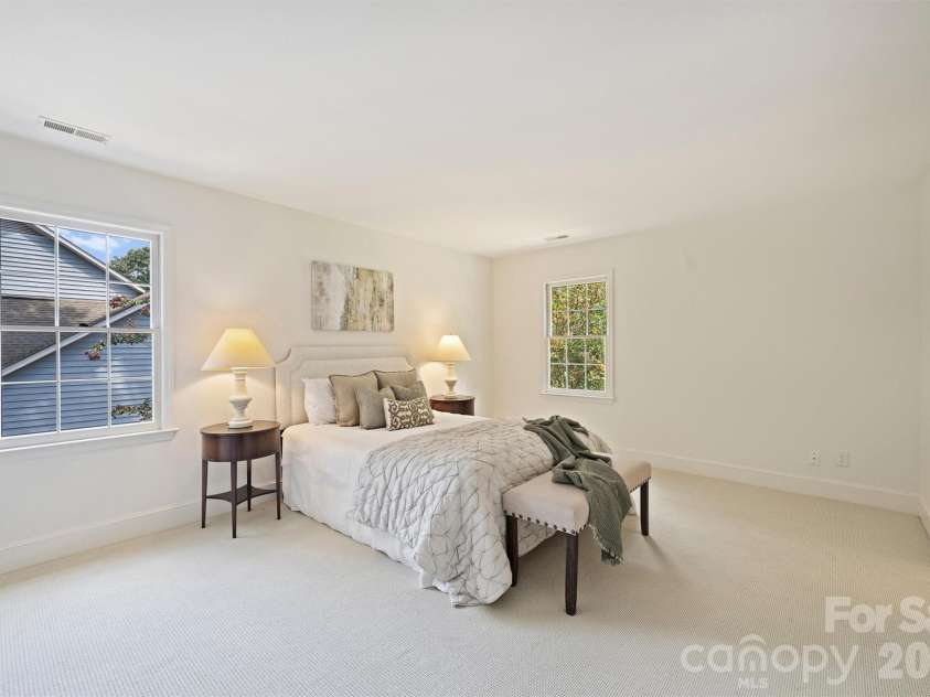 9809 Providence Forest Lane, Charlotte, NC 28270.  MLS# CAR4415159, YatesRealty ID 49826. 