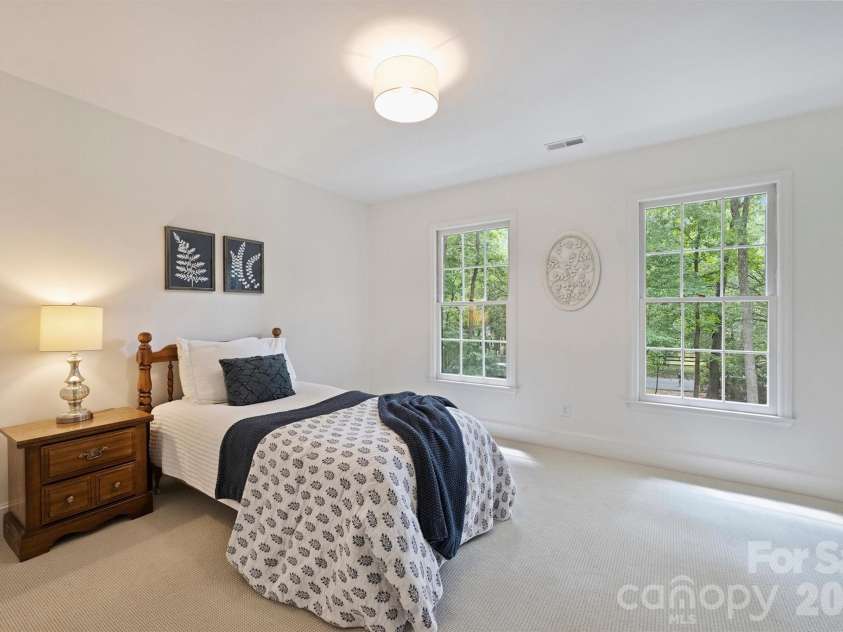 9809 Providence Forest Lane, Charlotte, NC 28270.  MLS# CAR4415159, YatesRealty ID 49826. 