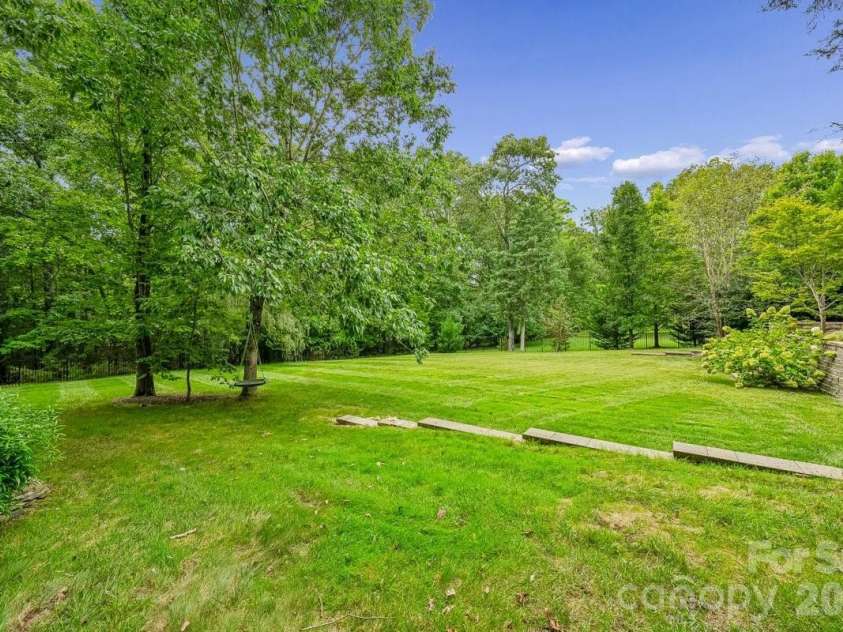 7315 Yellowhorn Trail, Waxhaw, NC 28173.  MLS# CAR4411651, YatesRealty ID 49828. 