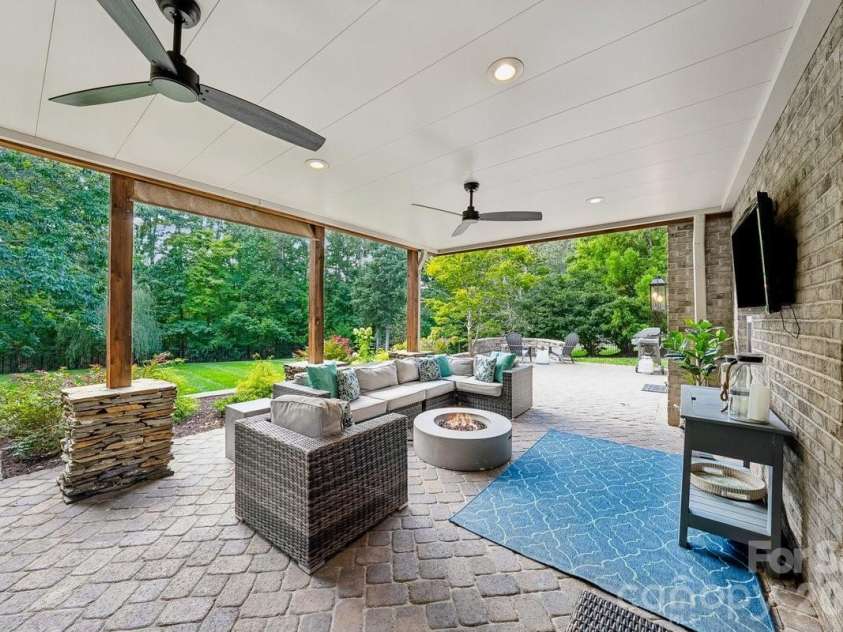 7315 Yellowhorn Trail, Waxhaw, NC 28173.  MLS# CAR4411651, YatesRealty ID 49828. 