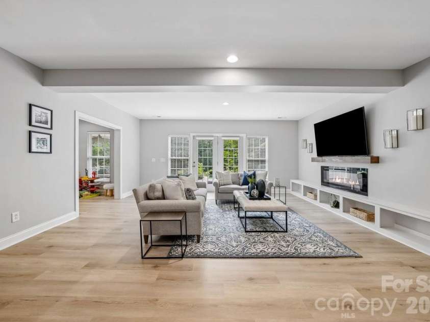 7315 Yellowhorn Trail, Waxhaw, NC 28173.  MLS# CAR4411651, YatesRealty ID 49828. 
