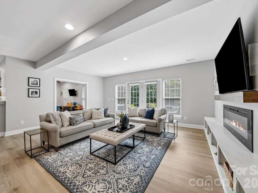 7315 Yellowhorn Trail, Waxhaw, NC 28173.  MLS# CAR4411651, YatesRealty ID 49828. 
