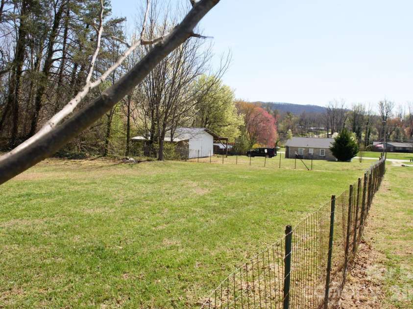 2501 US 70 Highway, Morganton, NC 28655.  MLS# CAR4357633, YatesRealty ID 4983. 