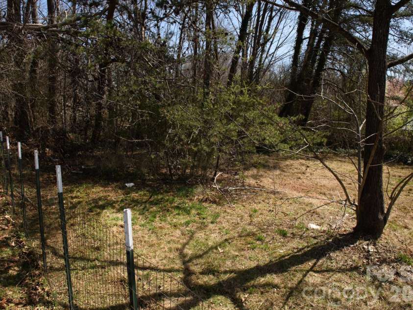 2501 US 70 Highway, Morganton, NC 28655.  MLS# CAR4357633, YatesRealty ID 4983. 