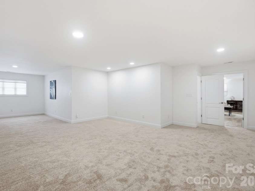 110 Henry Lane, Mooresville, NC 28117.  MLS# CAR4408414, YatesRealty ID 49831. 