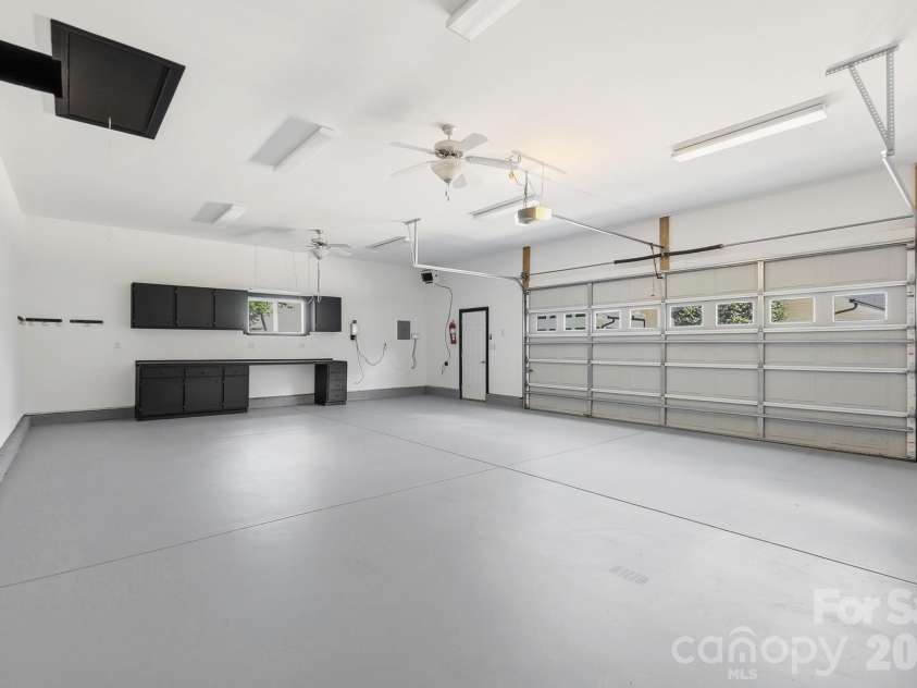 110 Henry Lane, Mooresville, NC 28117.  MLS# CAR4408414, YatesRealty ID 49831. 