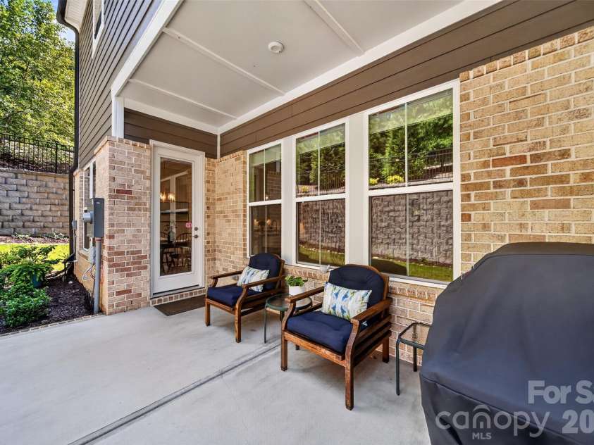 3135 Everly Enclave Way, Charlotte, NC 28210.  MLS# CAR4409003, YatesRealty ID 49832. 