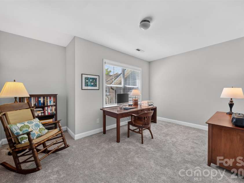 3135 Everly Enclave Way, Charlotte, NC 28210.  MLS# CAR4409003, YatesRealty ID 49832. Guest bedroom #2
