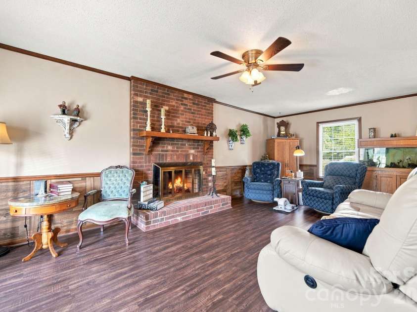 2325 Winterfield Drive, Gastonia, NC 28056.  MLS# CAR4408446, YatesRealty ID 49833. 