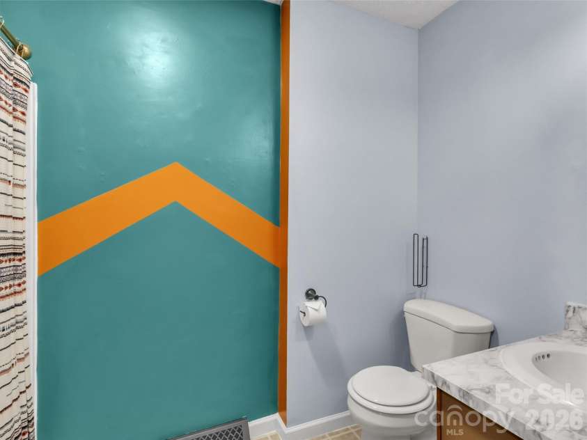 29 Colony Lane, Waynesville, NC 28786.  MLS# CAR4419104, YatesRealty ID 49837. 