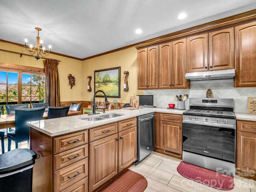 1237 South Cove Road, Mill Spring, NC 28756.  MLS# CAR4421708, YatesRealty ID 49838. Well Appointed Kitchen