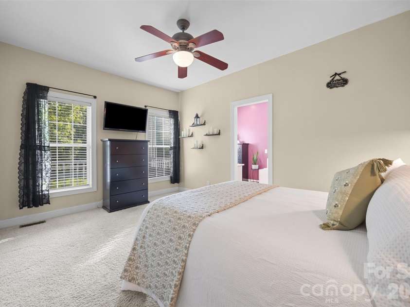 210 Pinewood Lane, Rock Hill, SC 29730.  MLS# CAR4410773, YatesRealty ID 49839. 
