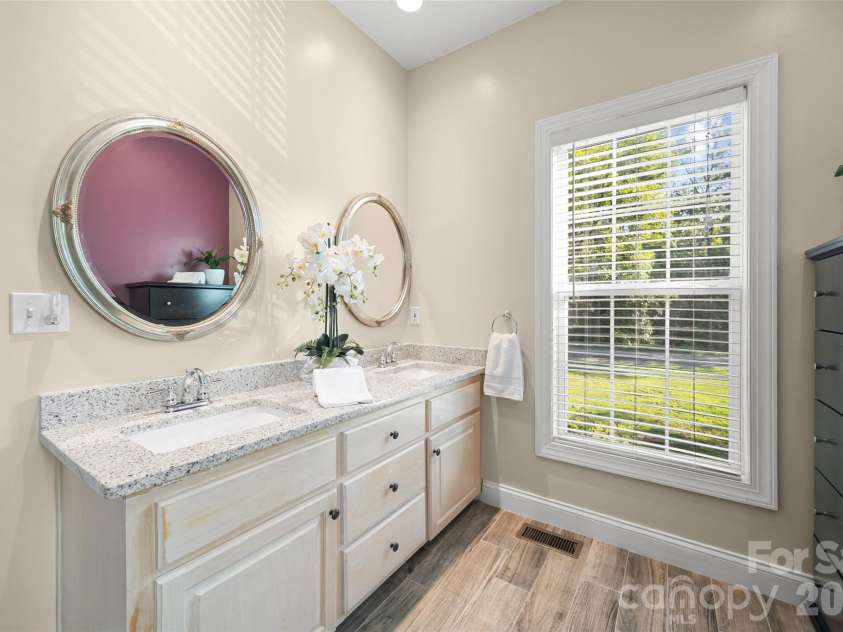 210 Pinewood Lane, Rock Hill, SC 29730.  MLS# CAR4410773, YatesRealty ID 49839. 
