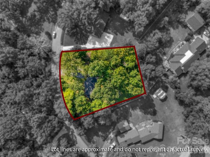 210 Pinewood Lane, Rock Hill, SC 29730.  MLS# CAR4410773, YatesRealty ID 49839. 