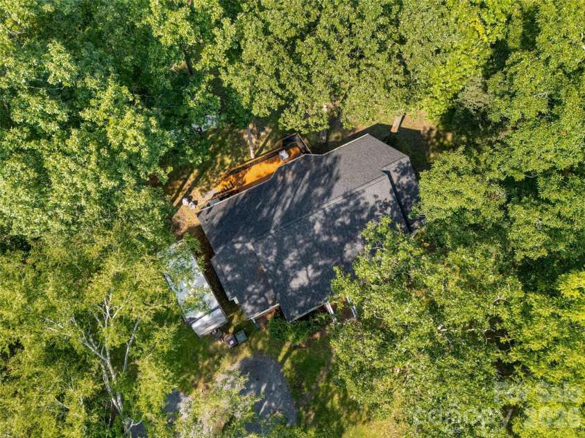 210 Pinewood Lane, Rock Hill, SC 29730.  MLS# CAR4410773, YatesRealty ID 49839. 