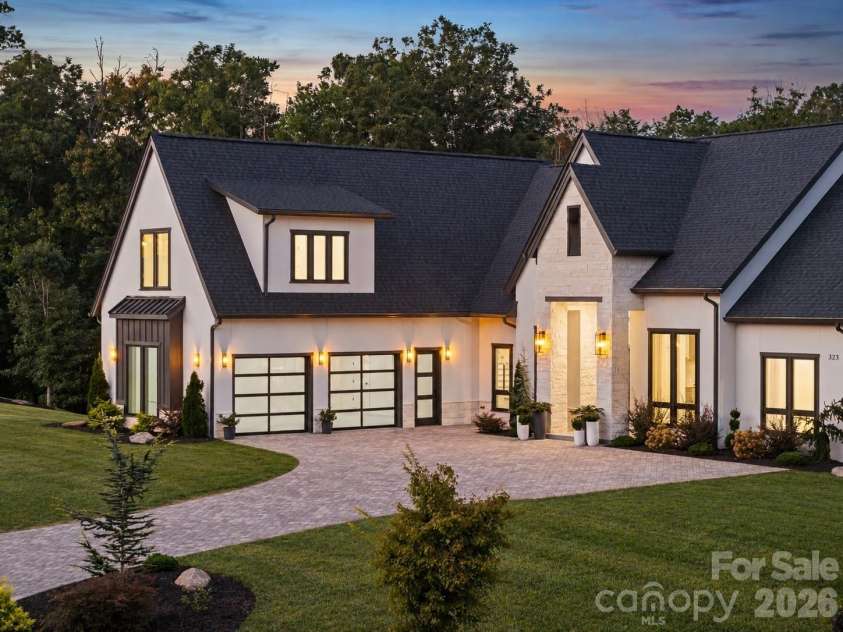 323 Chukar Way, Fletcher, NC 28732.  MLS# CAR4422780, YatesRealty ID 49840. 