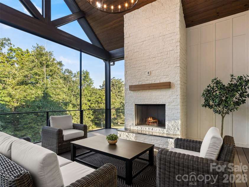 323 Chukar Way, Fletcher, NC 28732.  MLS# CAR4422780, YatesRealty ID 49840. 