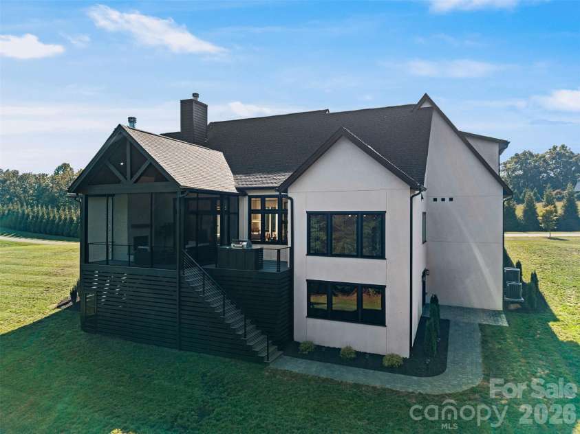 323 Chukar Way, Fletcher, NC 28732.  MLS# CAR4422780, YatesRealty ID 49840. 