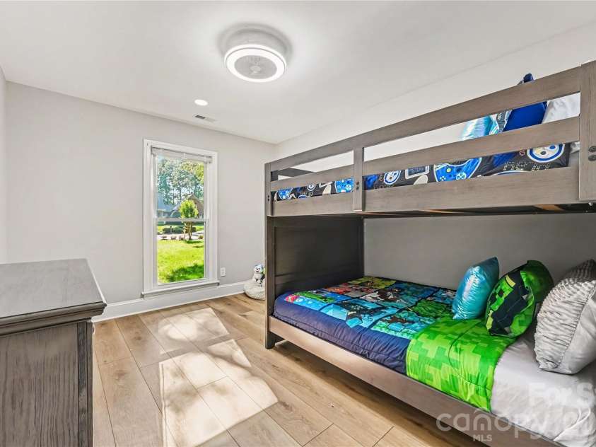 14905 Wyndham Oaks Drive, Charlotte, NC 28277.  MLS# CAR4420828, YatesRealty ID 49845. 
