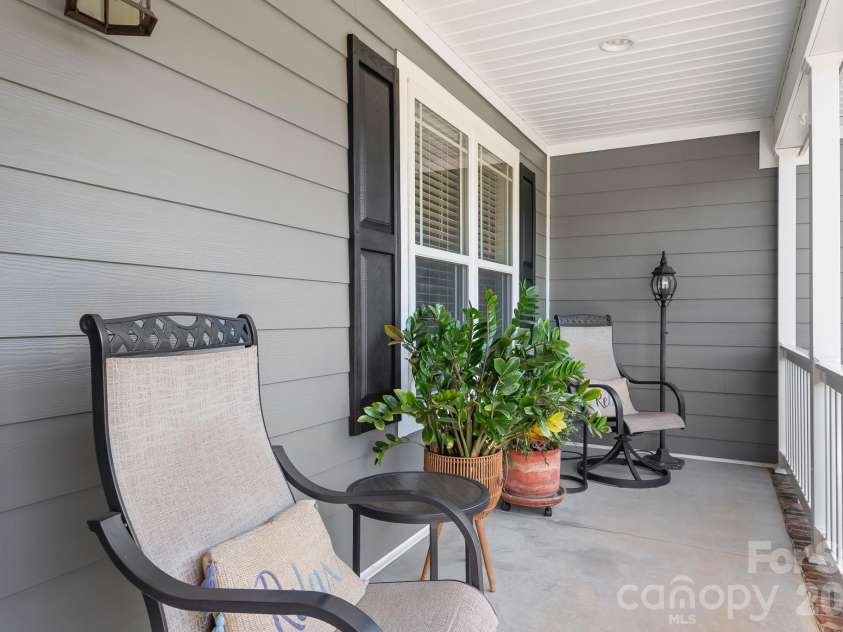 1928 Cordia Circle, Newton, NC 28658.  MLS# CAR4422534, YatesRealty ID 49846. 