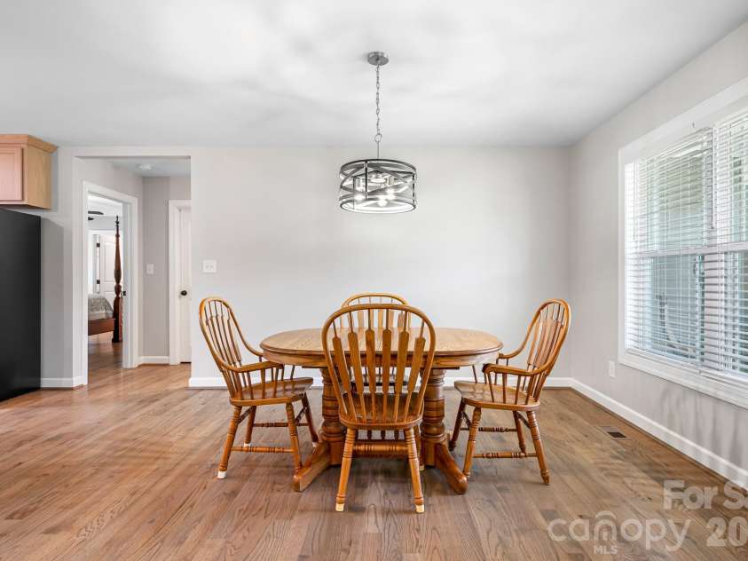 1928 Cordia Circle, Newton, NC 28658.  MLS# CAR4422534, YatesRealty ID 49846. 