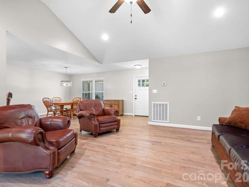 1928 Cordia Circle, Newton, NC 28658.  MLS# CAR4422534, YatesRealty ID 49846. 