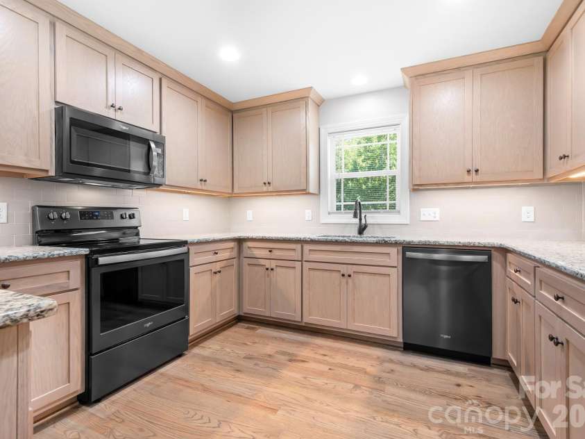 1928 Cordia Circle, Newton, NC 28658.  MLS# CAR4422534, YatesRealty ID 49846. 