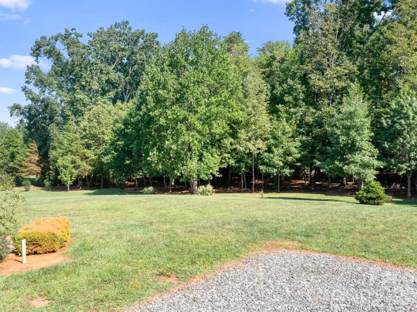 1928 Cordia Circle, Newton, NC 28658.  MLS# CAR4422534, YatesRealty ID 49846. 
