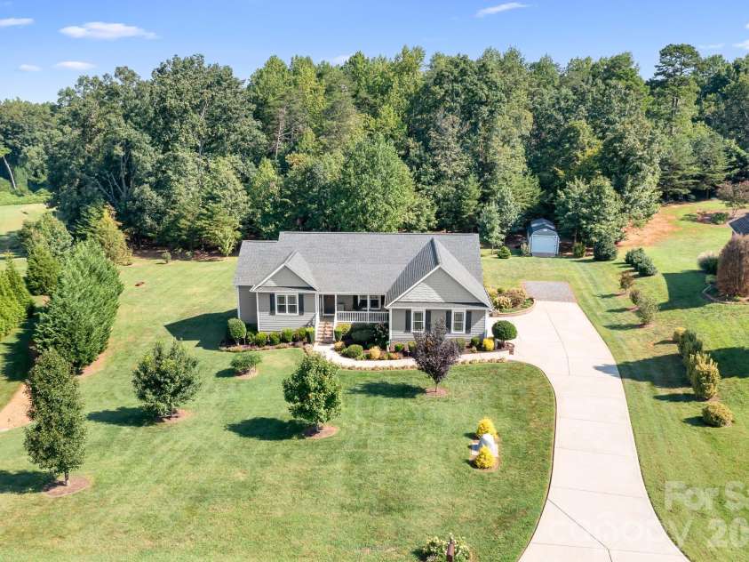 1928 Cordia Circle, Newton, NC 28658.  MLS# CAR4422534, YatesRealty ID 49846. 