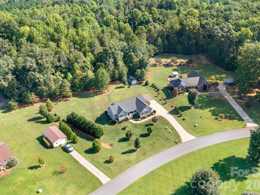 1928 Cordia Circle, Newton, NC 28658.  MLS# CAR4422534, YatesRealty ID 49846. 