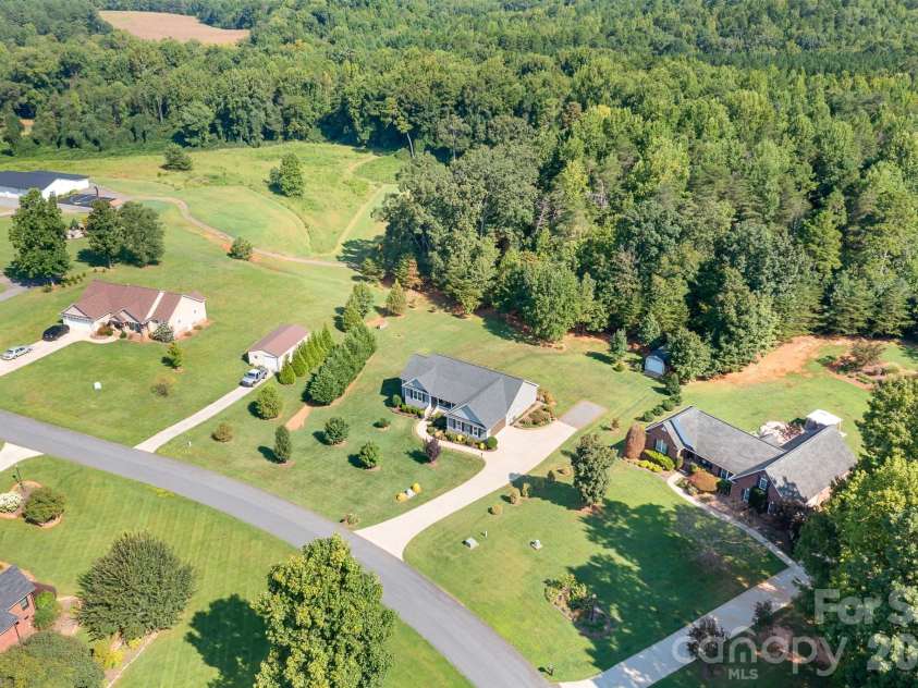 1928 Cordia Circle, Newton, NC 28658.  MLS# CAR4422534, YatesRealty ID 49846. 