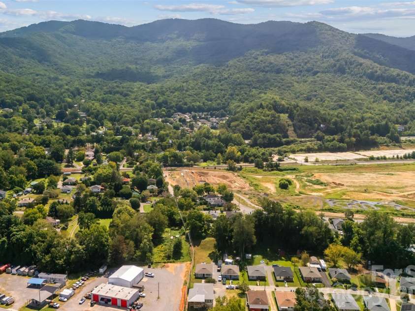 156 Edwards Avenue, Swannanoa, NC 28778.  MLS# CAR4422334, YatesRealty ID 49847. Aerial proximity mountain views