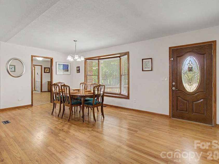 230 Blythewood Drive, Hendersonville, NC 28792.  MLS# CAR4422676, YatesRealty ID 49849. 
