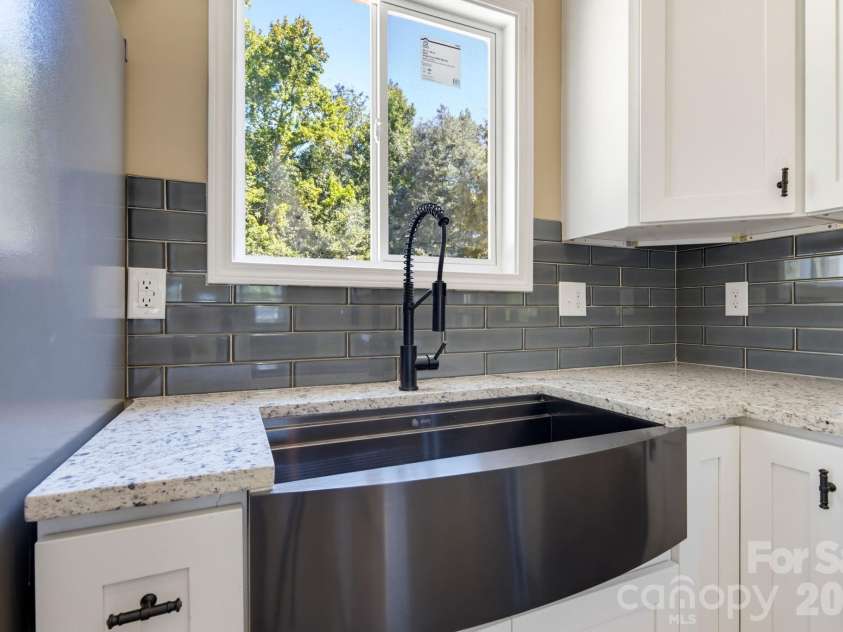 611 Sanders Road, Shelby, NC 28150.  MLS# CAR4422730, YatesRealty ID 49850. 