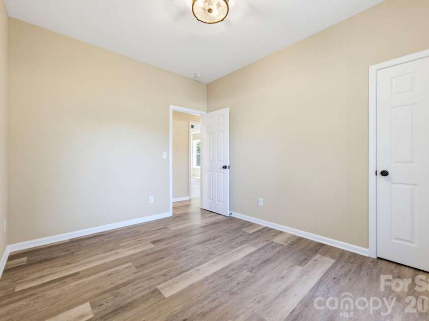 611 Sanders Road, Shelby, NC 28150.  MLS# CAR4422730, YatesRealty ID 49850. 