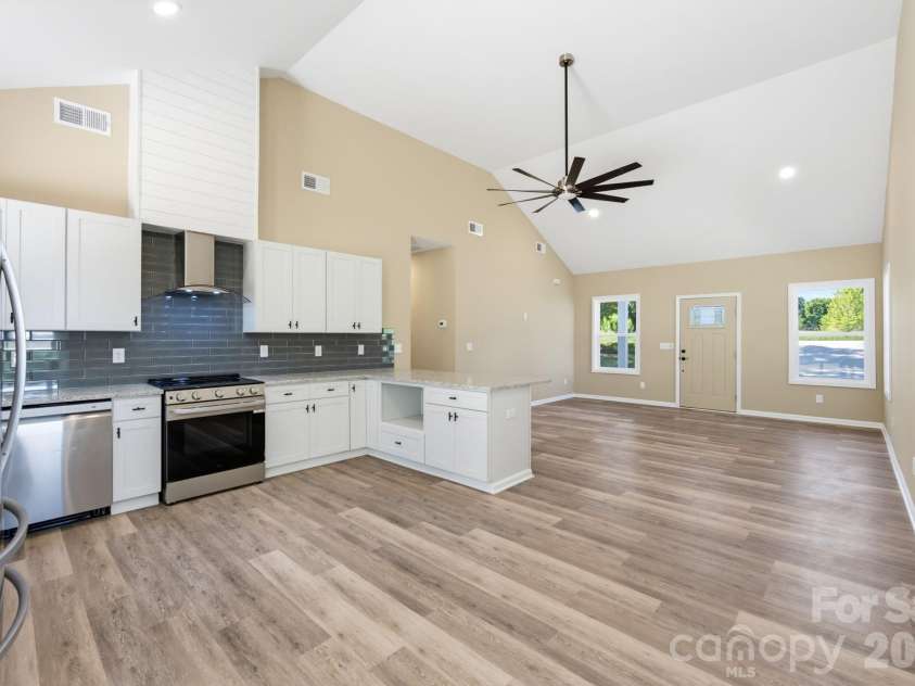 611 Sanders Road, Shelby, NC 28150.  MLS# CAR4422730, YatesRealty ID 49850. 