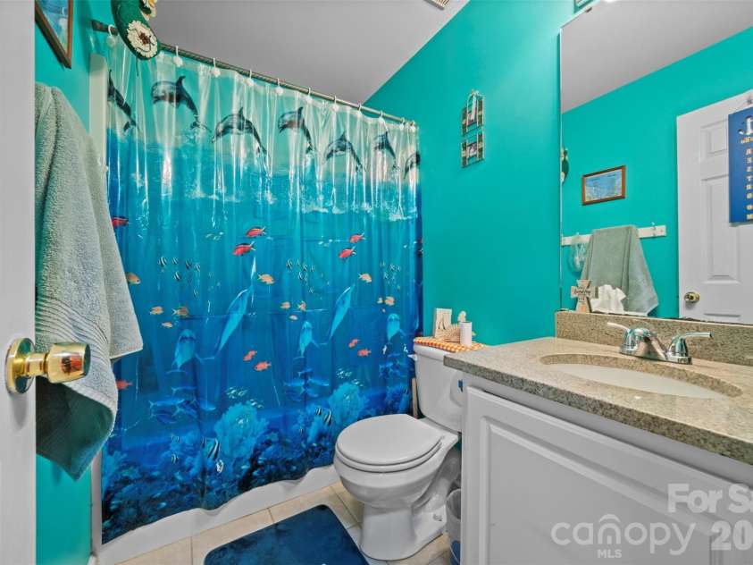8721 Brookstead Meadow Court, Charlotte, NC 28215.  MLS# CAR4422686, YatesRealty ID 49855. 