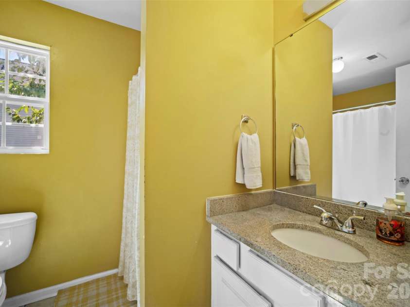 8721 Brookstead Meadow Court, Charlotte, NC 28215.  MLS# CAR4422686, YatesRealty ID 49855. 