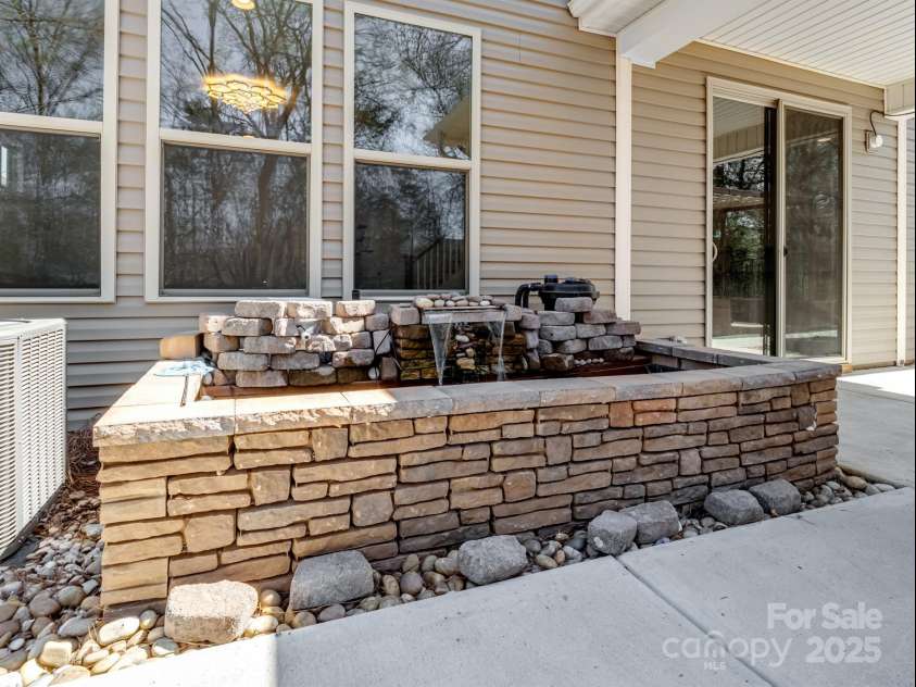 4329 Hunton Dale Road, Concord, NC 28027.  MLS# CAR4224982, YatesRealty ID 4986. 