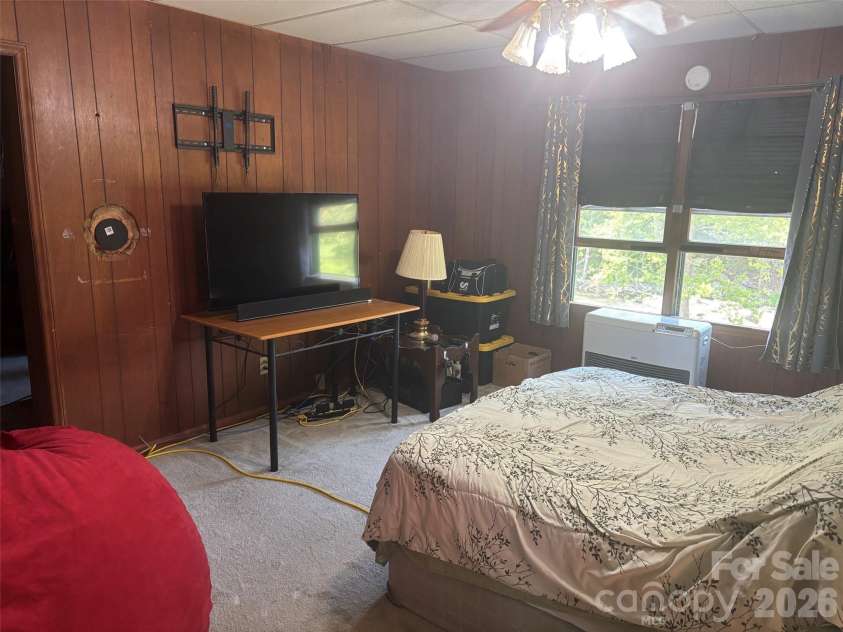 321 Bartlett Road, Weaverville, NC 28787.  MLS# CAR4419554, YatesRealty ID 49860. 