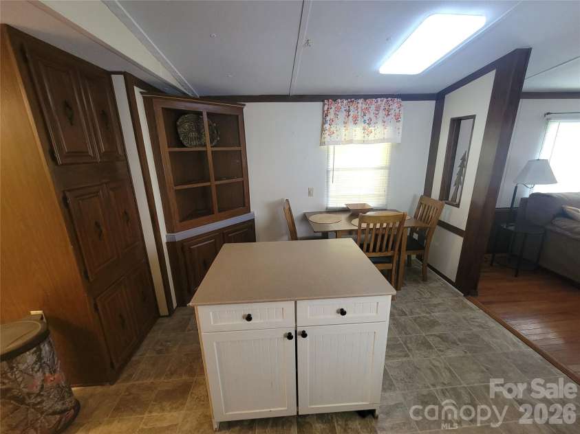 204 Kudzu Loop, Waynesville, NC 28786.  MLS# CAR4422736, YatesRealty ID 49863. 