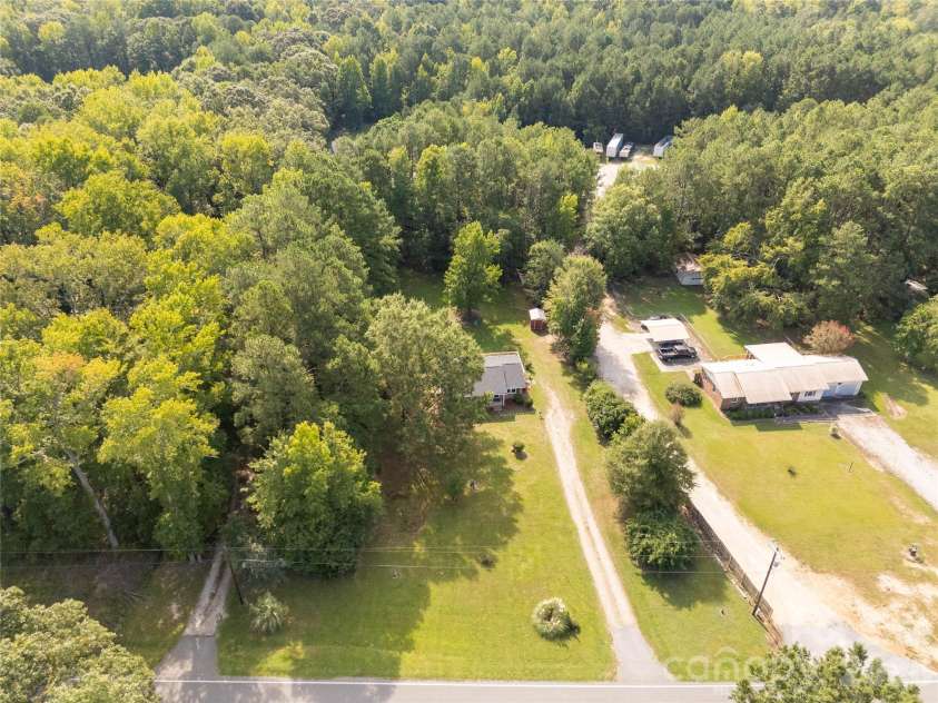 1242 Stringfellow Road, Chester, SC 29706.  MLS# CAR4422504, YatesRealty ID 49864. 