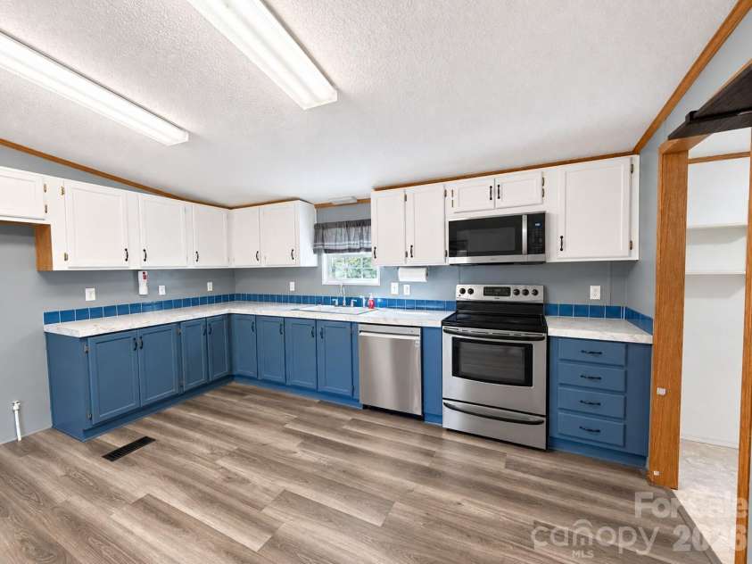 599 Preston Brooks Drive, Catawba, SC 29704.  MLS# CAR4423262, YatesRealty ID 49868. 