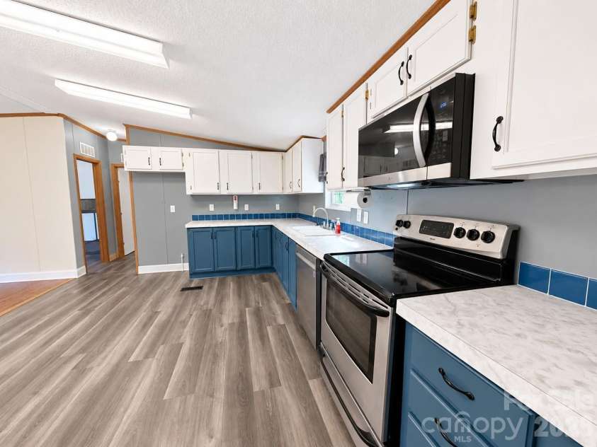 599 Preston Brooks Drive, Catawba, SC 29704.  MLS# CAR4423262, YatesRealty ID 49868. 